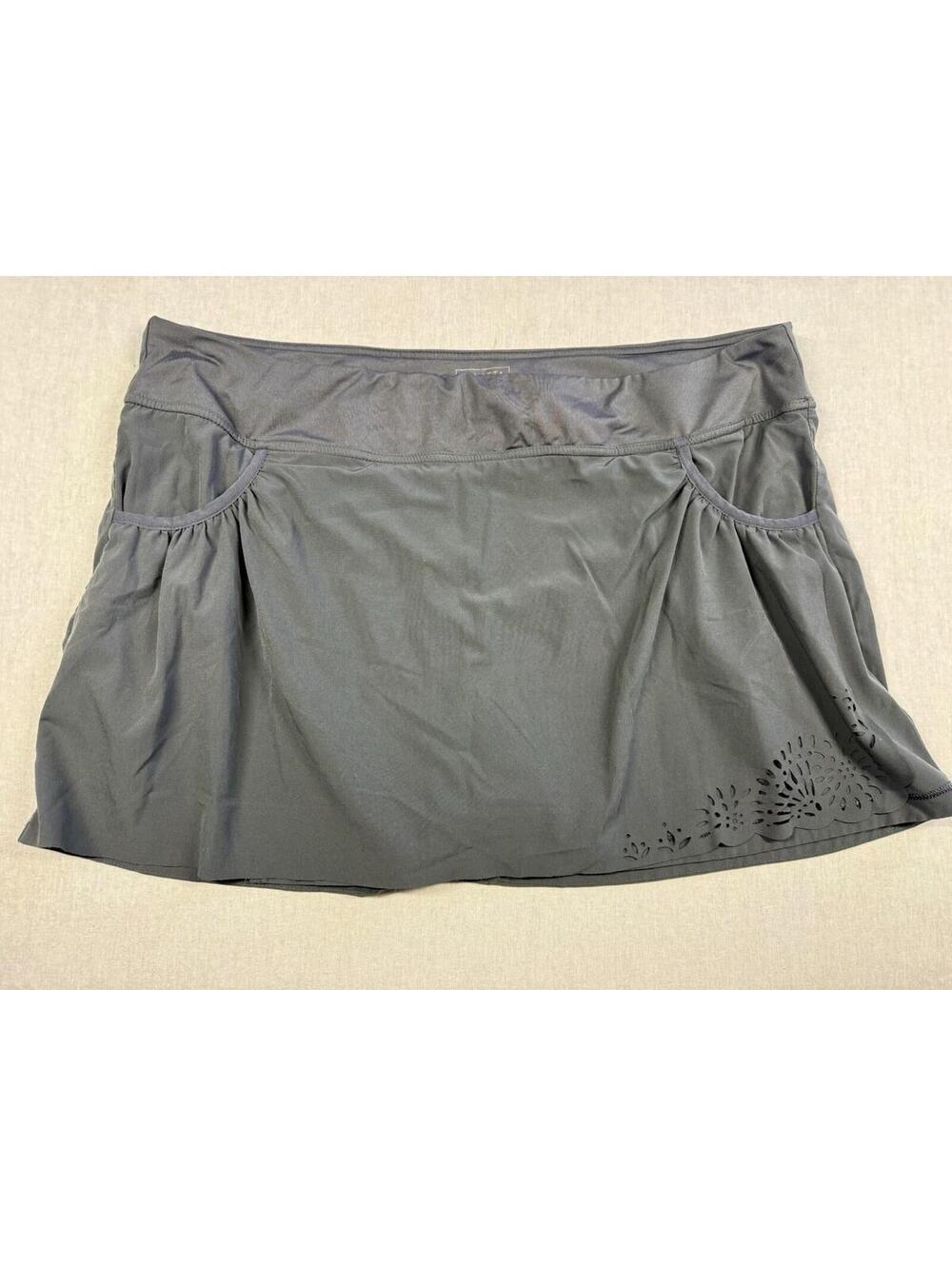 Athleta Skirt Skort Sz XL‎ Gray Laser Cut Run Tennis Golf Shorts Beach Summer